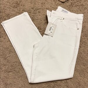 AG Adriano Goldschmied Women's Cream Straight Leg Jeans